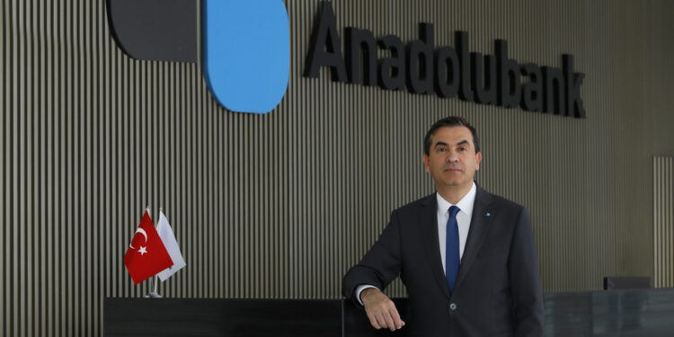Anadolubank Genel Müdürü Namık Ülke