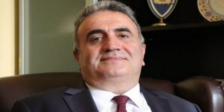 Dr. Ayhan Bülent Toptaş