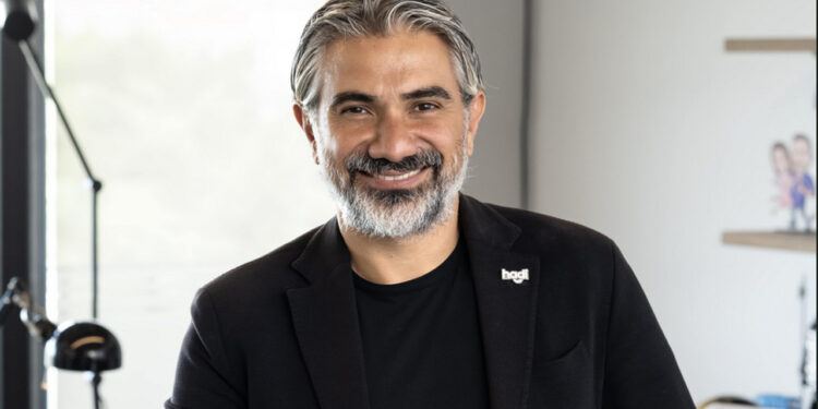 Onur Özkan