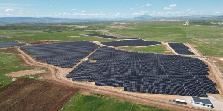TürkTraktör’ün Ankara’daki Fabrikası Elektrik İhtiyacının Tamamını Güneşten Alıyor