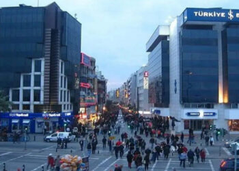 Kent Konseyi Vizyonu ile Kent Ekonomisi: İzmir-Karşıyaka