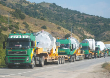 Türk şirketi dünyayı taşıyor!