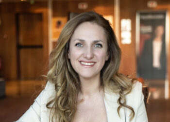 Hepsiburada CEO’su Nilhan Onal Gökçetekin, 2025 Heroes Küresel Rol Model Listesi’ne Seçildi