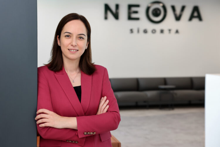 Neova Sigorta Teknoloji ve İnovasyon Genel Müdür Yardımcısı Aslıhan Çandır