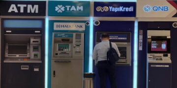 Kamu Bankası Uçtu, Özel Bankalar Süründü