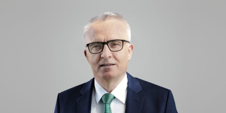 Naci Ağbal