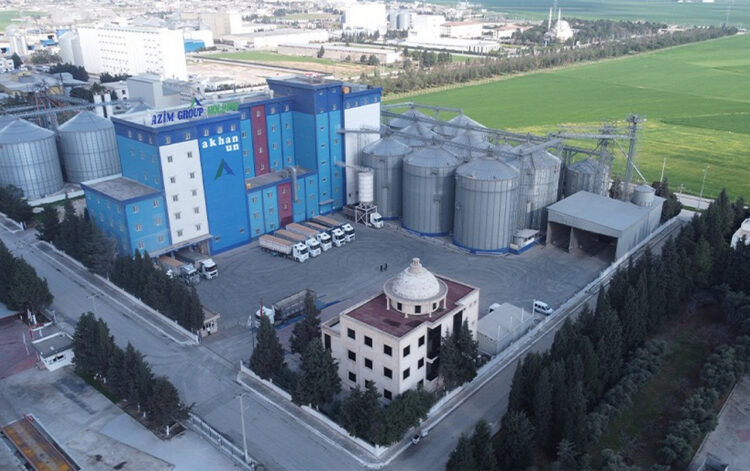 Geçtiğimiz ay halka arz edilen Akhan Un, 2024’te yatırımına başladığı yıllık 114 bin ton kapasiteli makarna fabrikasında deneme üretimini tamamladı.