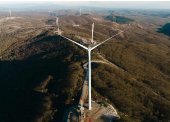 Metgün Enerji’nin Elmacık RES projesinde 3 türbin devreye alındı