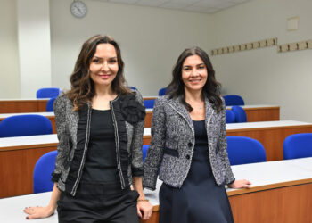 Prof. Dr. Selva Demiralp ve Prof. Dr. Seda Demiralp kardeşler