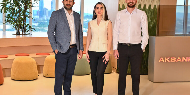 Akbank Çalışanlarının Fikri Girişime Dönüştü
