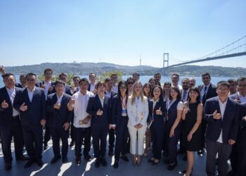 Gotion Group’un Young Talents Programı kapsamında İstanbul’u ziyaret eden genç profesyonelleri Genel Merkezi’nde ağırladı.