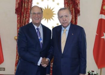 Larry Fink Türkiye’ye geldi, Erdoğan’la görüştü