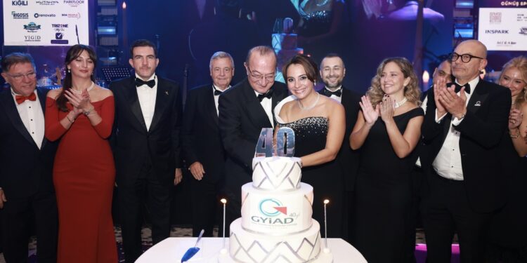 GYİAD 40’ıncı yaşını Cumhuriyet Balosu ile kutladı